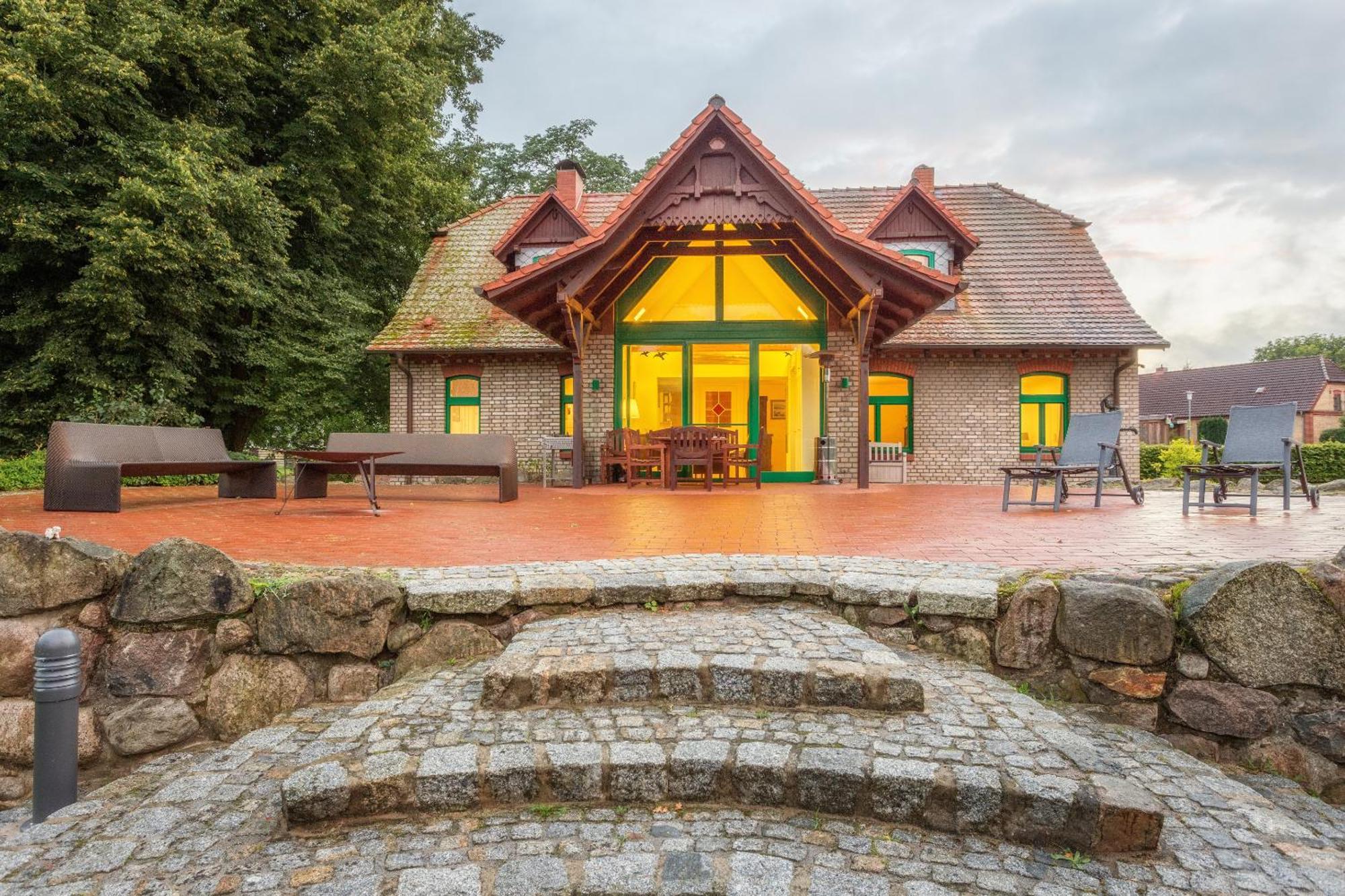 J1 Idyllisches Ferienhaus Mit Seeblick Julchendorf Exterior foto